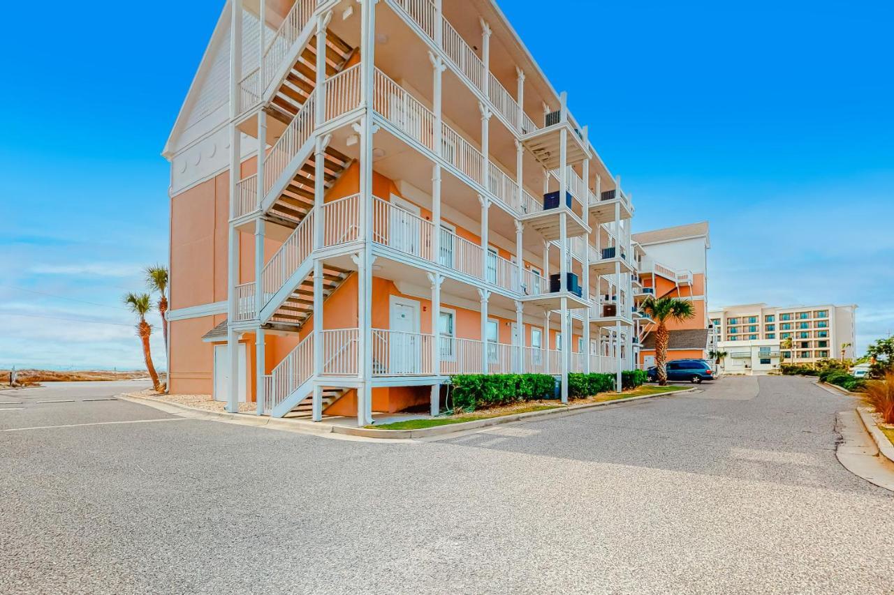 Grand 303 Apartment *